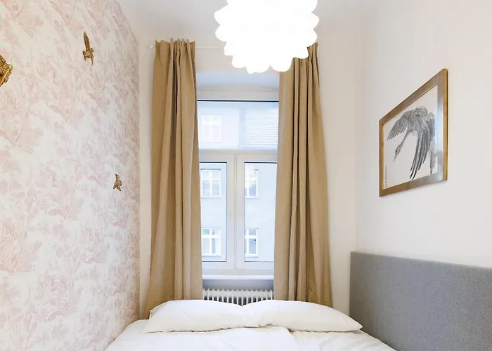 Haven - 2 Min To Westbahnhof Apartment Vienna