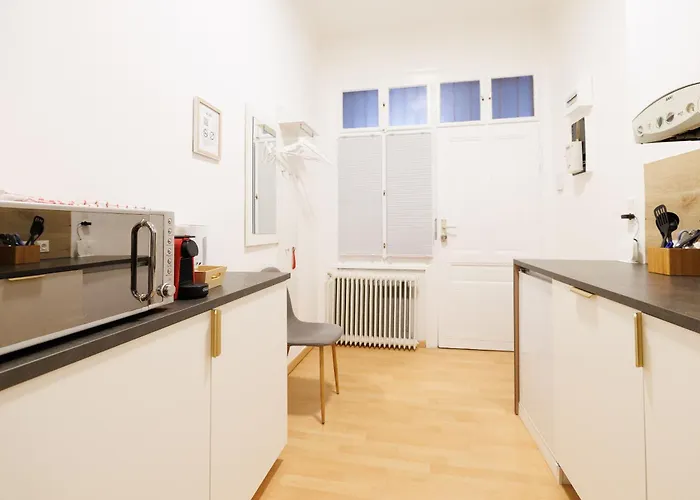 Apartment Haven - 2 Min To Westbahnhof *